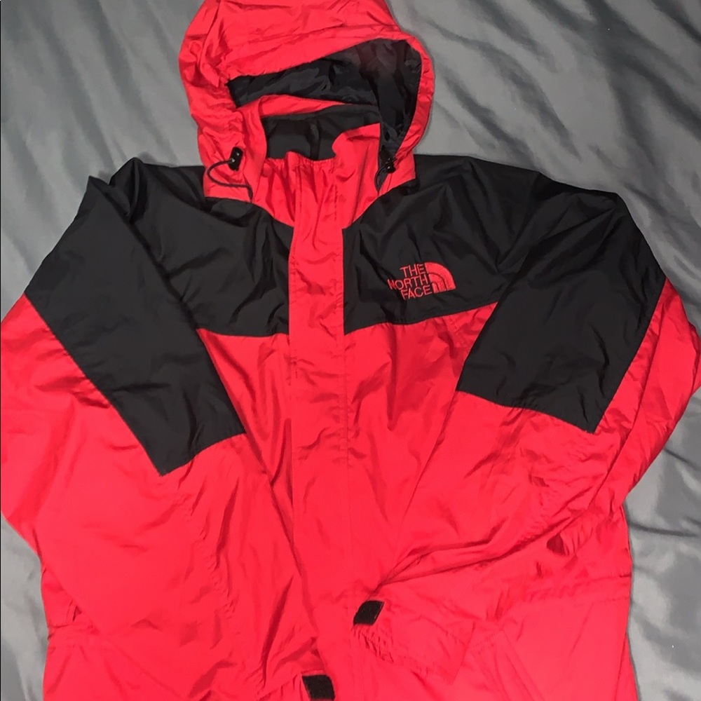 THE NORTH FACE SHELL JACKET